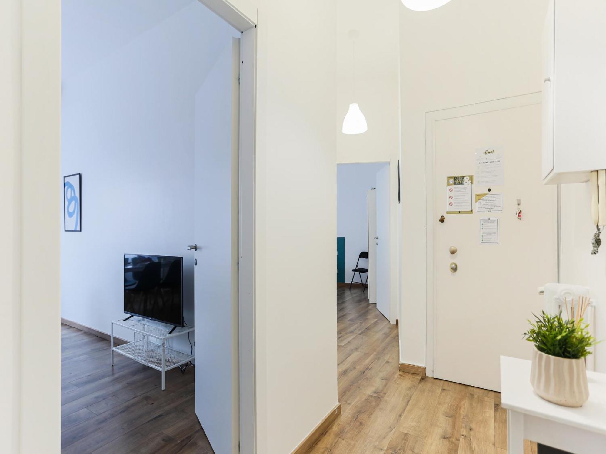 The Best Rent - Cozy Two-Bedroom Apartment Near Colonne S Lorenzo Милан Экстерьер фото