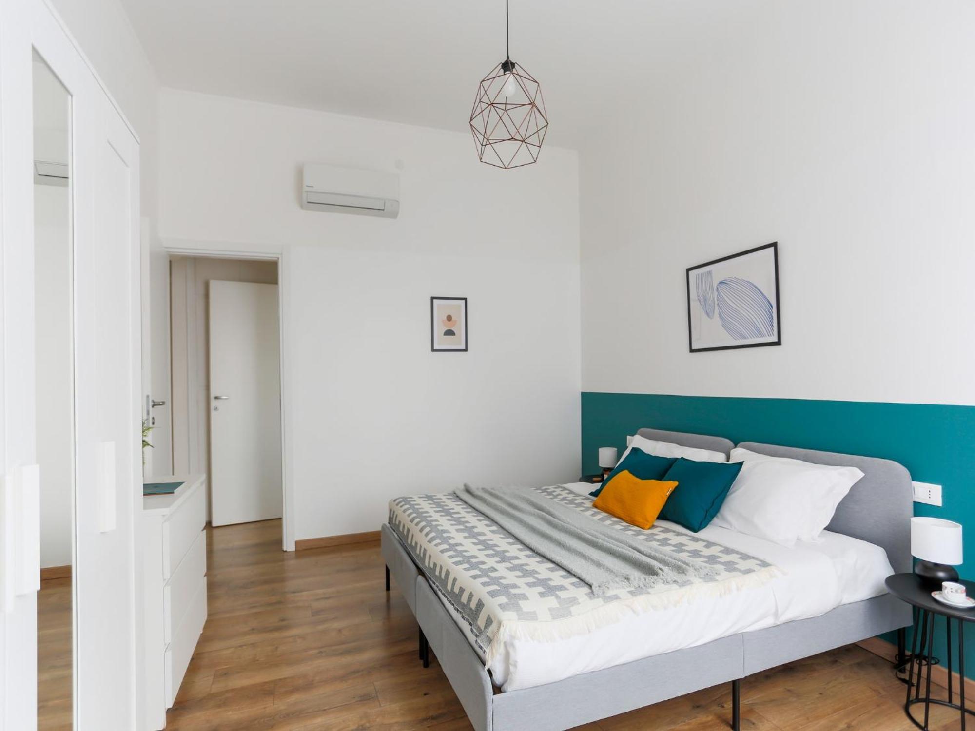 The Best Rent - Cozy Two-Bedroom Apartment Near Colonne S Lorenzo Милан Экстерьер фото